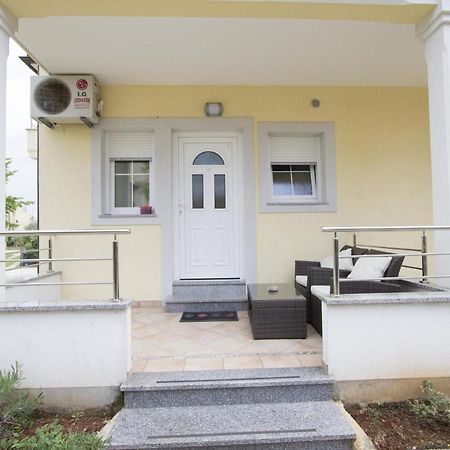 Apartments Rajci 로비니 외부 사진