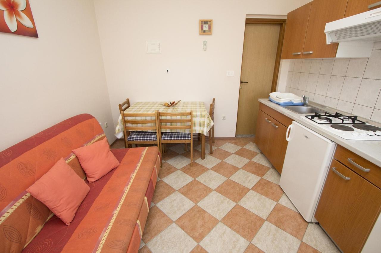 Apartments Rajci 로비니 외부 사진