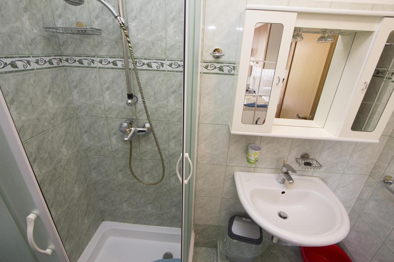 Apartments Rajci 로비니 외부 사진