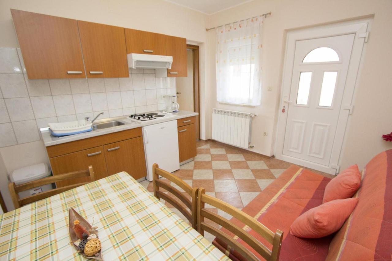 Apartments Rajci 로비니 외부 사진